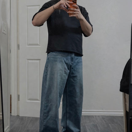 baggy and classic: look the part with our loose fit shirts and wide leg jeans